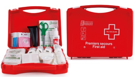 Trousse de secours multi-activit�s 4 � 8 personnes