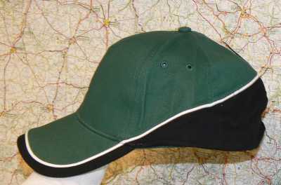 Casquette bicolore